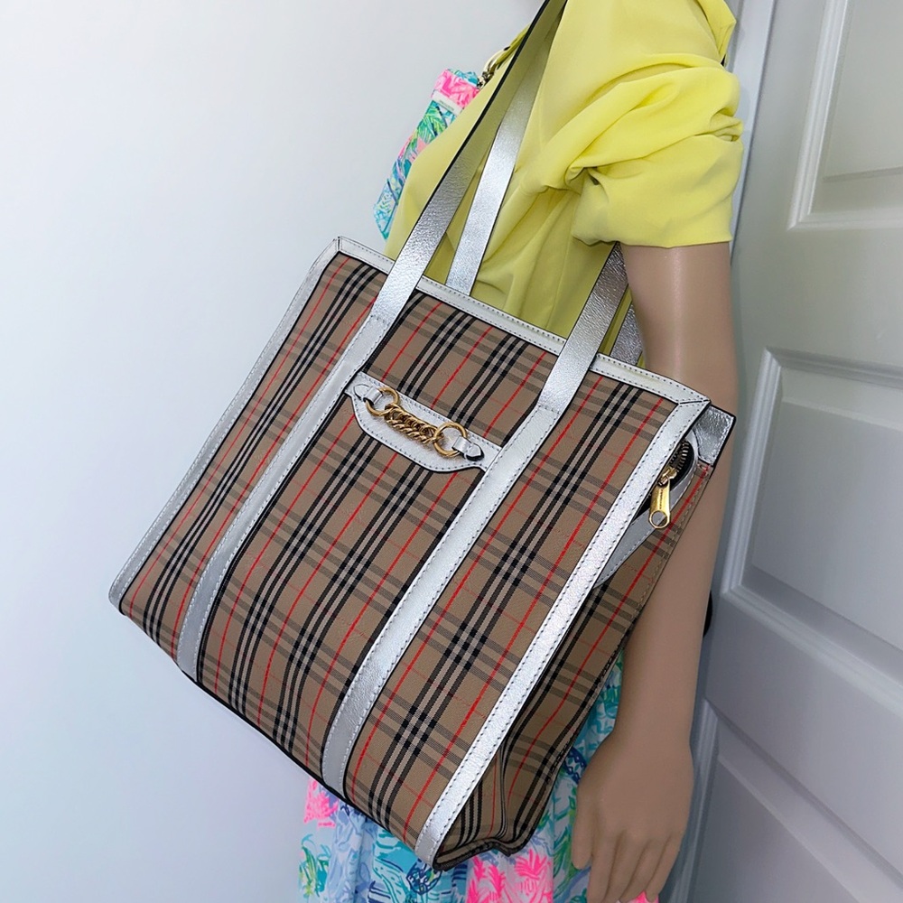 Authentic Burberry Checkered Tote Bag with Silver Accents - Picture 11 of 16